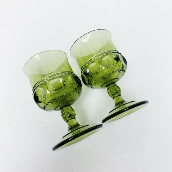 Indiana Glass - Green Kings Crown Thumbprint Glass Set of 2 - Picture 2 of 4